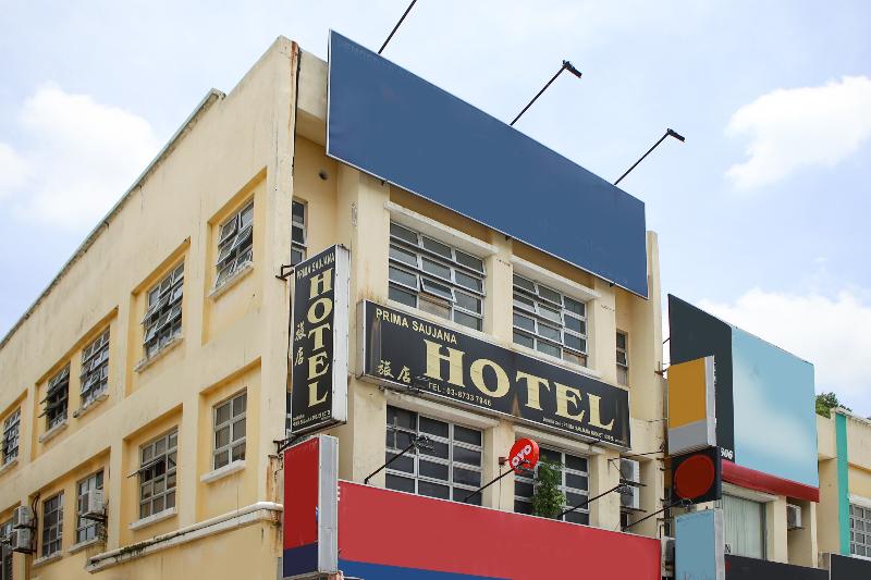 ホテル Oyo 90338 Prima Saujana Budget