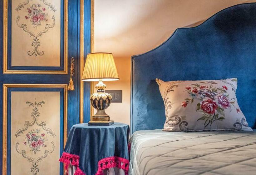 Panzió Bar Vitelli Charming Suites