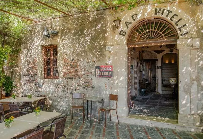 ペンション Bar Vitelli Charming Suites