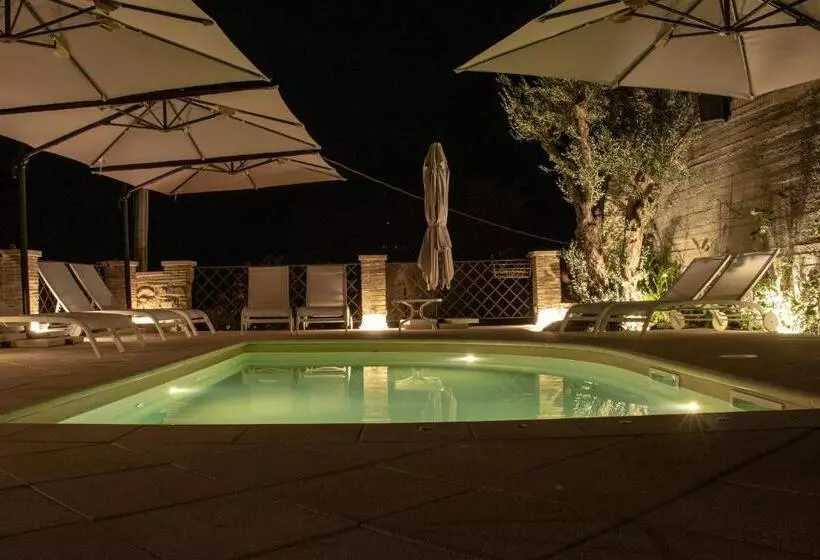 ペンション Bar Vitelli Charming Suites