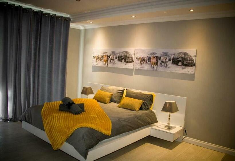 پانسیون The Penthouse