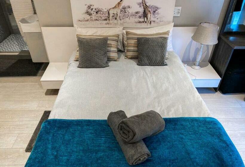 پانسیون The Penthouse