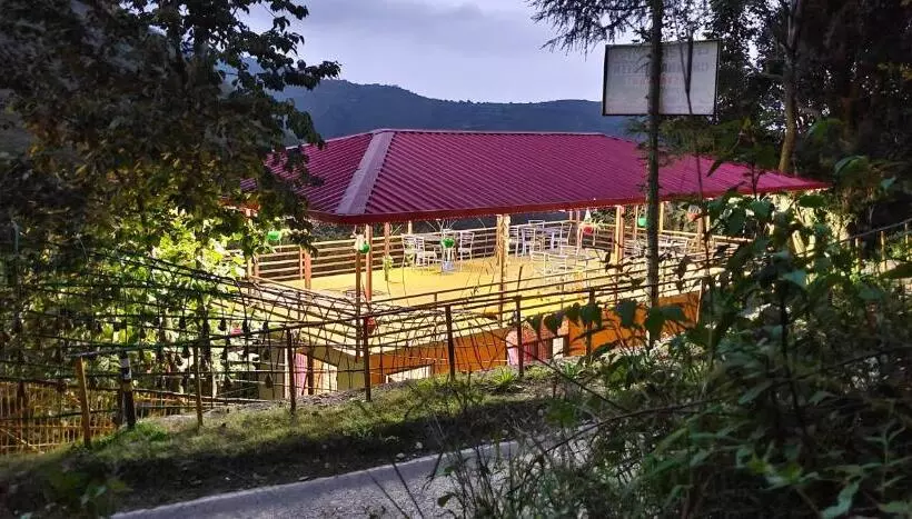 استراحتگاه Chakrata Green And Camping