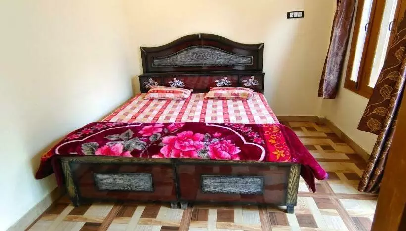 استراحتگاه Chakrata Green And Camping