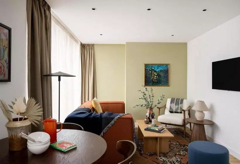 Cove Landmark Pinnacle