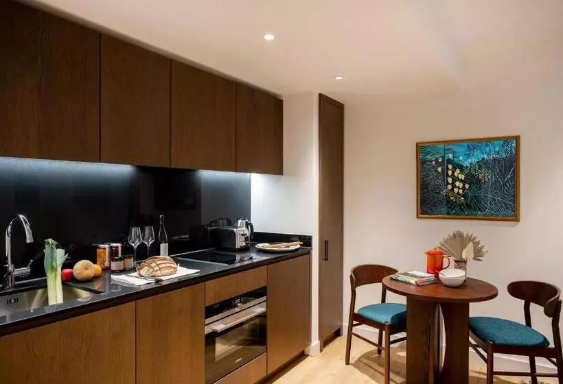 Cove Landmark Pinnacle