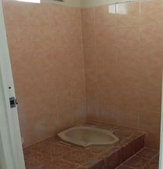 هتل Oyo 90627  Mutiara