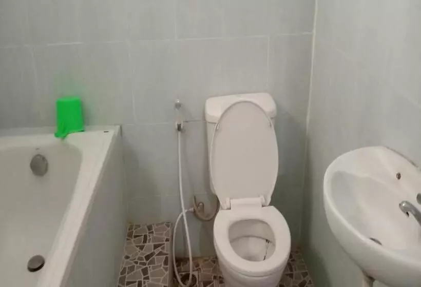 هتل Oyo 90627  Mutiara