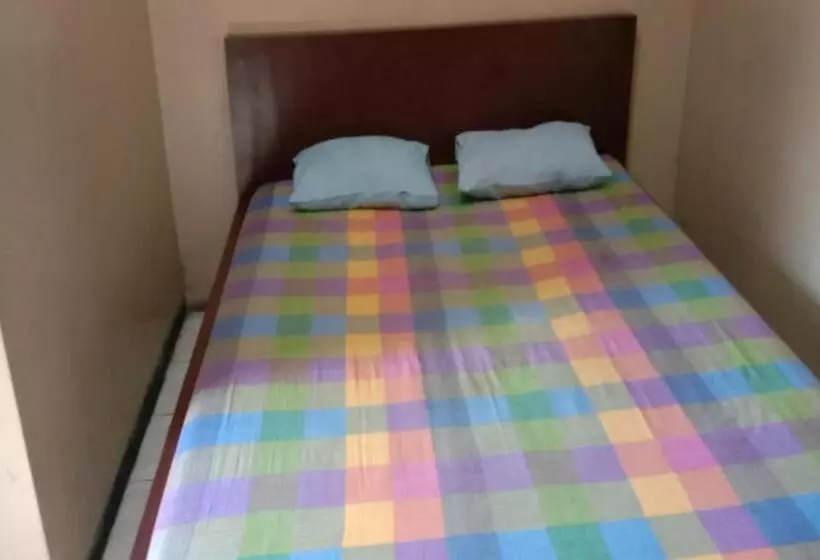 هتل Oyo 90627  Mutiara