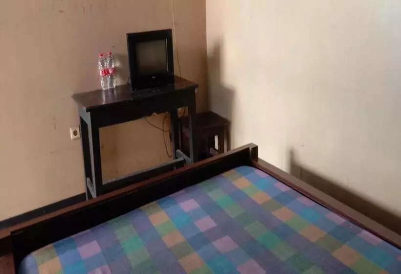 هتل Oyo 90627  Mutiara