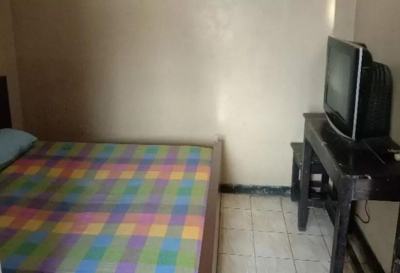 هتل Oyo 90627  Mutiara