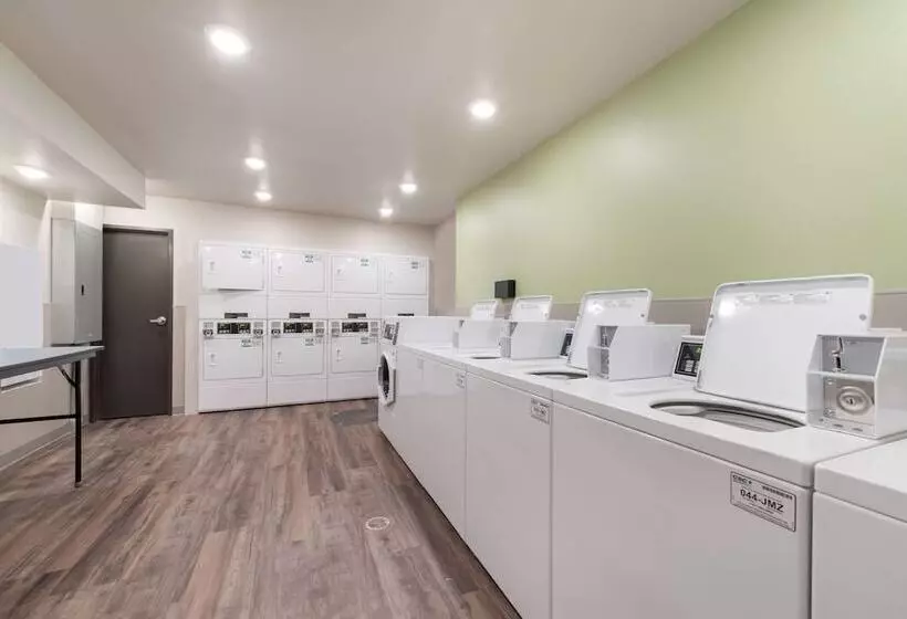 ホテル Woodspring Suites Philadelphia Northeast