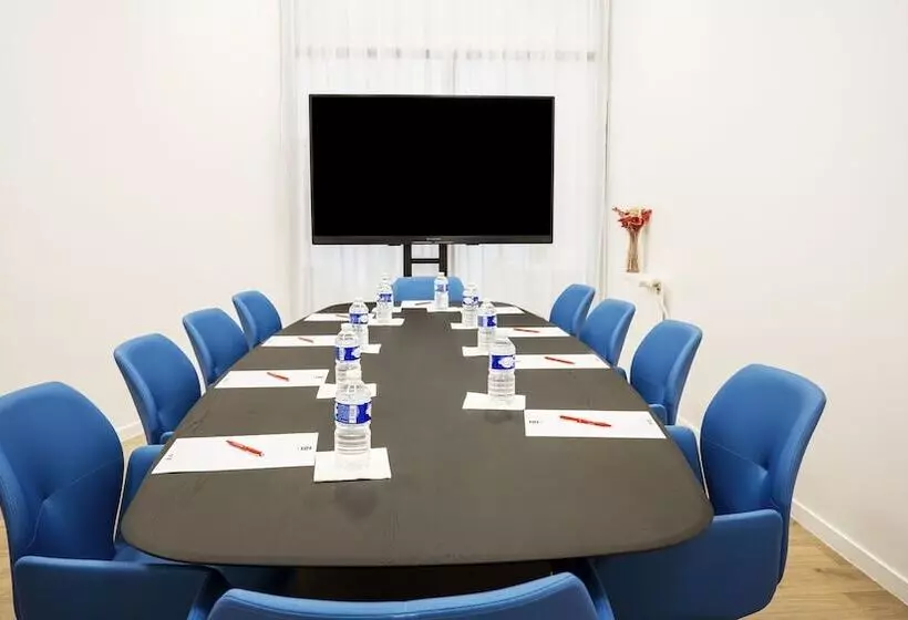 Sejours & Affaires Paris Bagnolet