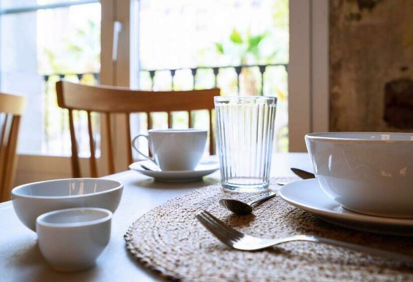 ベッドアンドブレックファースト Factory Gardens Barcelona