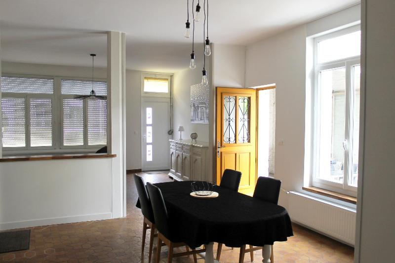 Hotel Logis Hostellerie Du Marche