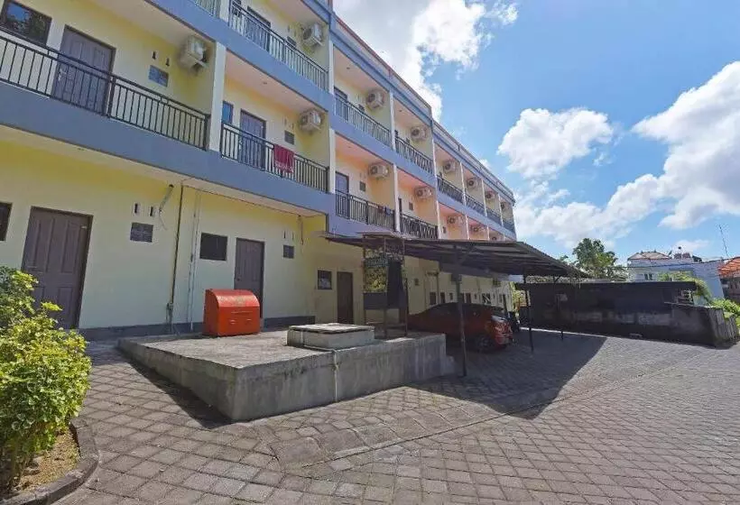 ホテル Oyo 90675 Ld Residence