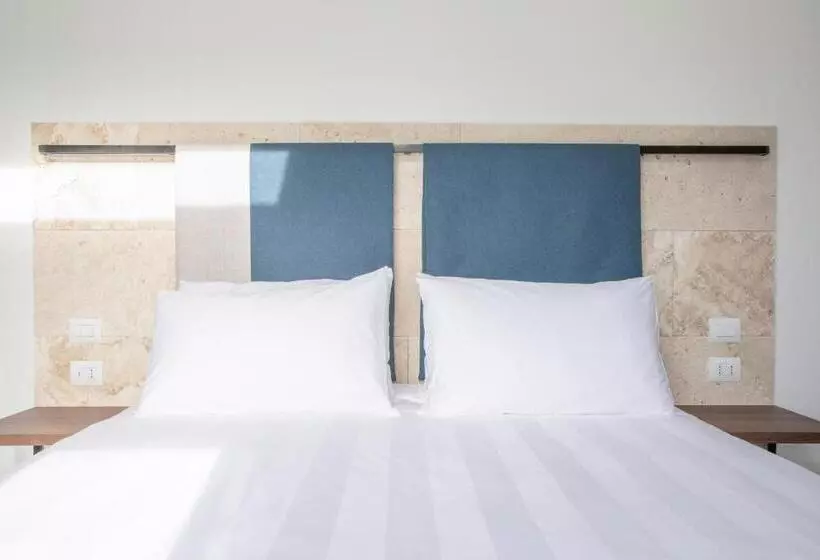 Hotelli Riva Toscana Golf Resort & Spa