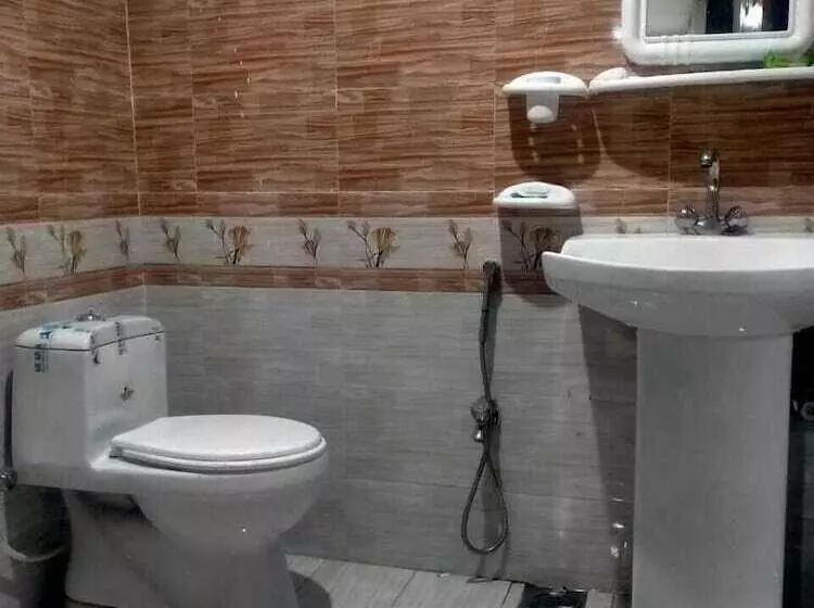 پانسیون Ilyasin Guest House