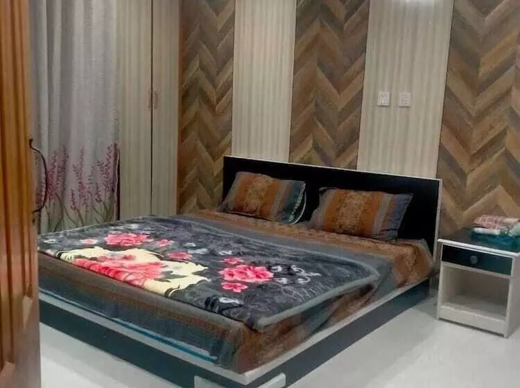 پانسیون Ilyasin Guest House