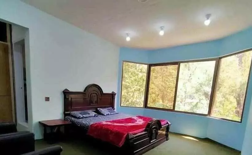 پانسیون Ilyasin Guest House