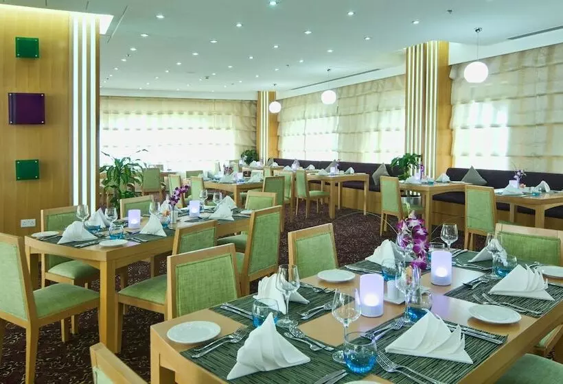 City Seasons Hotel & Suites Muscat