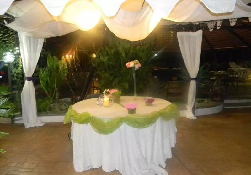 ホテル Club La Costa Smeralda