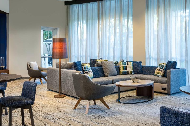 בית מלון כפרי Courtyard By Marriott Fort Lauderdale Airport & Cruise Port