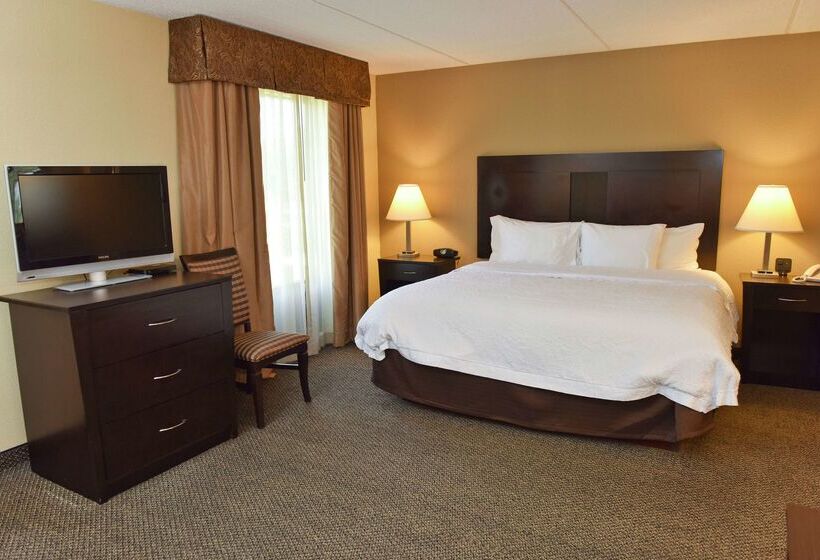 فندق Hampton Inn & Suites Alexandria
