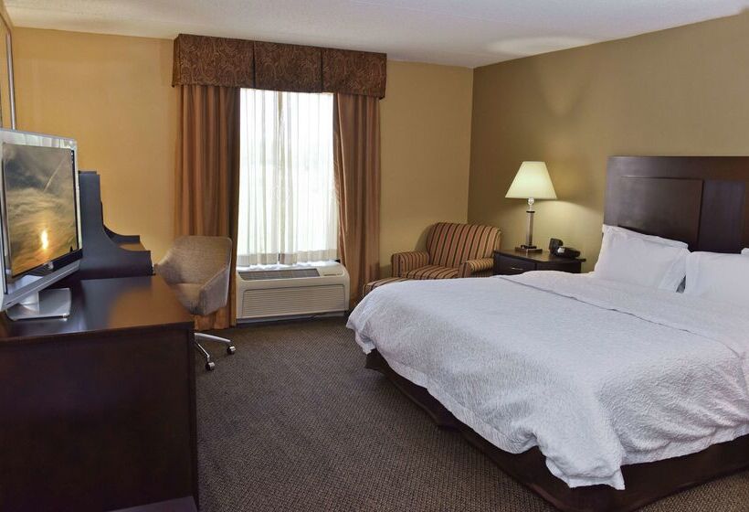 فندق Hampton Inn & Suites Alexandria