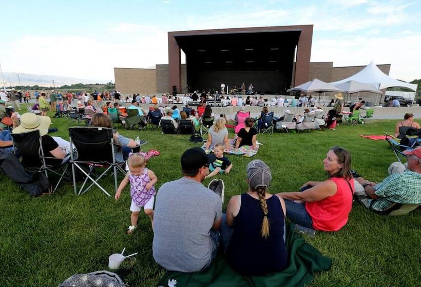 Holiday Inn Hotel & Suites Grand Junction Airport, An Ihg