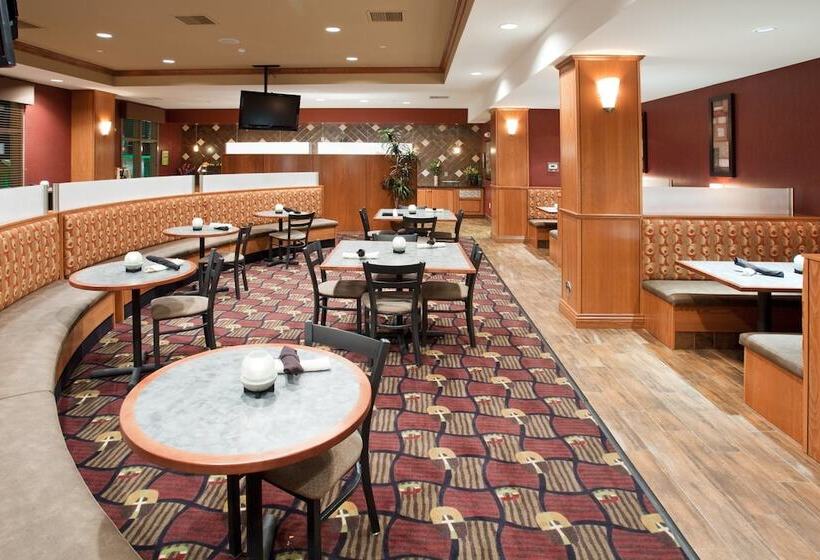 Holiday Inn Hotel & Suites Grand Junction Airport, An Ihg