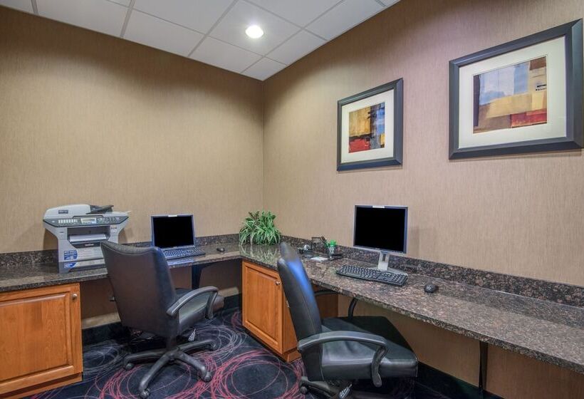 Holiday Inn Hotel & Suites Grand Junction Airport, An Ihg