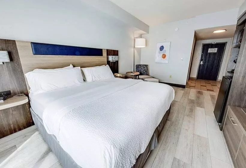 Holiday Inn Express Hotel & Suites Ohio State University  Osu Medical Center, An Ihg