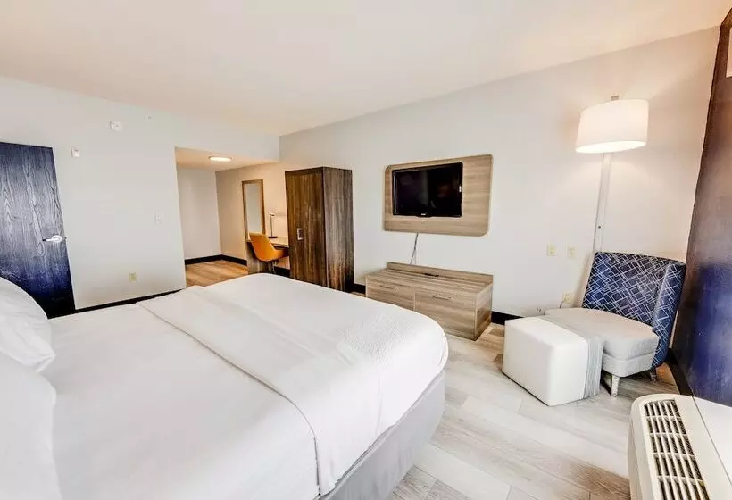 Holiday Inn Express Hotel & Suites Ohio State University  Osu Medical Center, An Ihg