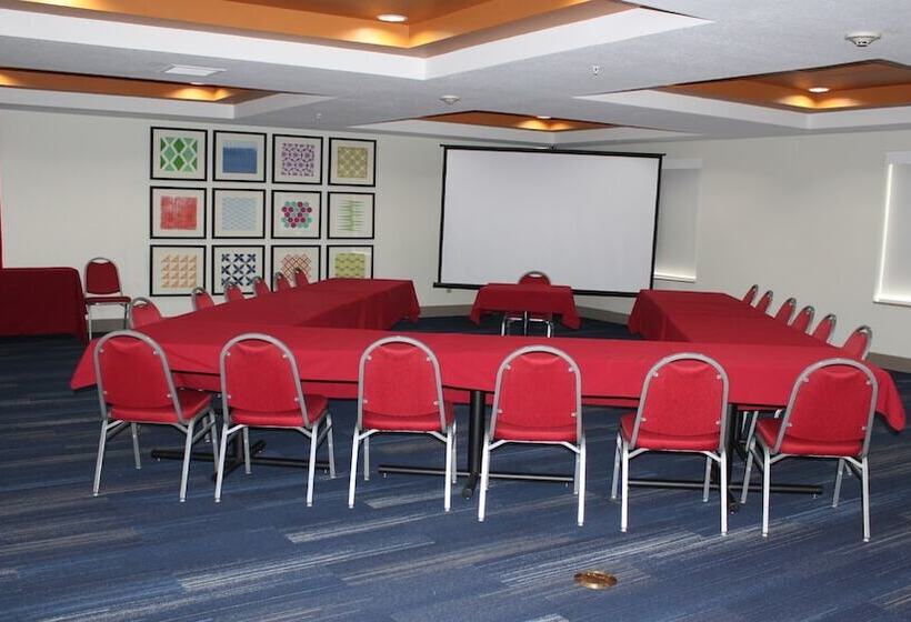 호텔 Holiday Inn Express Orlando South Davenport, An Ihg