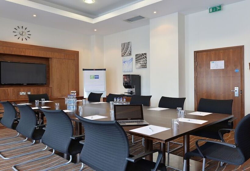 호텔 Holiday Inn Express Sheffield City Centre By Ihg