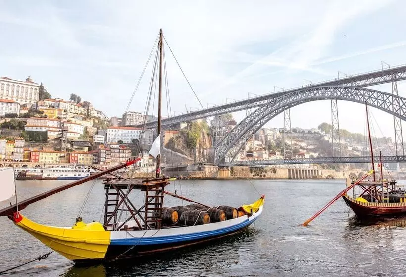 هتل Intercontinental Porto Palacio Das Cardosas, An Ihg