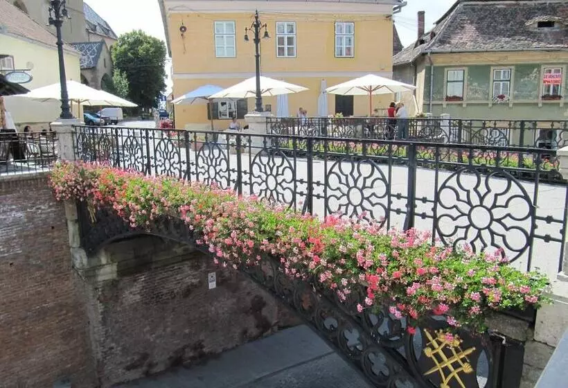 ホテル Mycontinental Sibiu