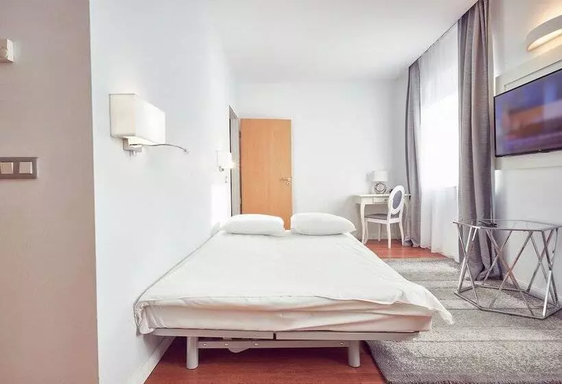 ホテル Mycontinental Sibiu