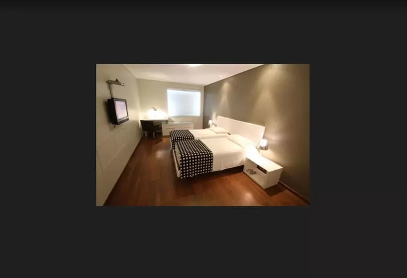 Regency Golf   Hotel Urbano