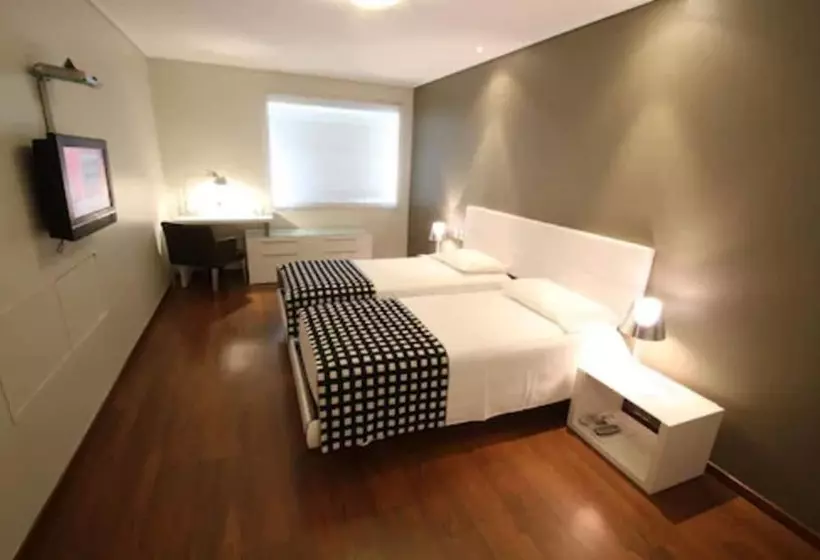 Regency Golf   Hotel Urbano