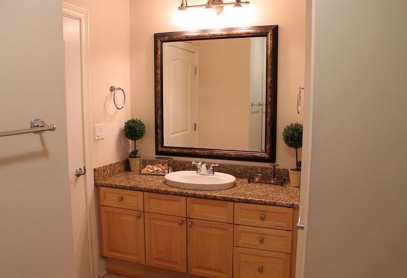 Отель Resortquest Azure