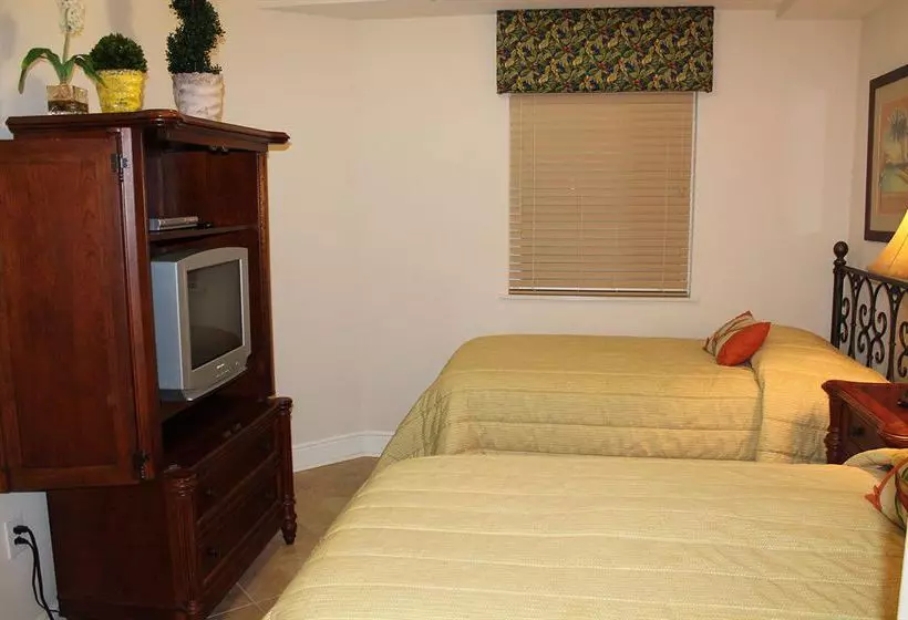 Отель Resortquest Azure