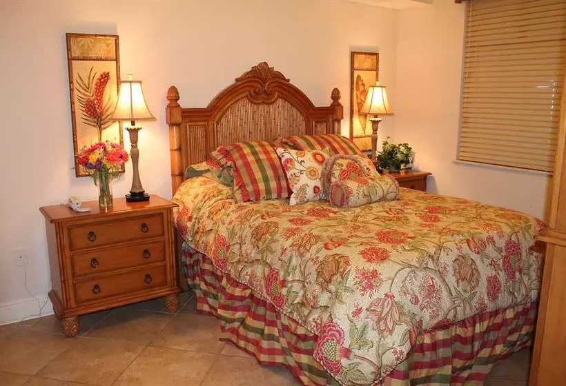 Отель Resortquest Azure