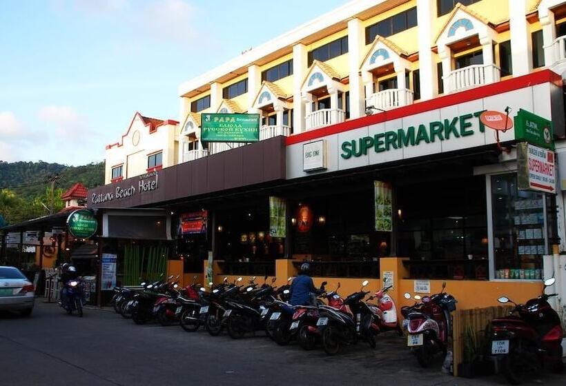 فندق Rattana Beach