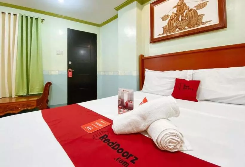 Hotelli Reddoorz @ Calapandayan Subic Zambales