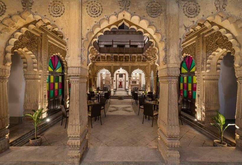 Hotel Welcomheritage Badi Kothi