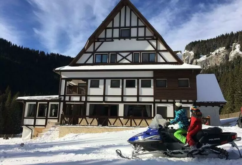 Majatalo Chalet Alpina