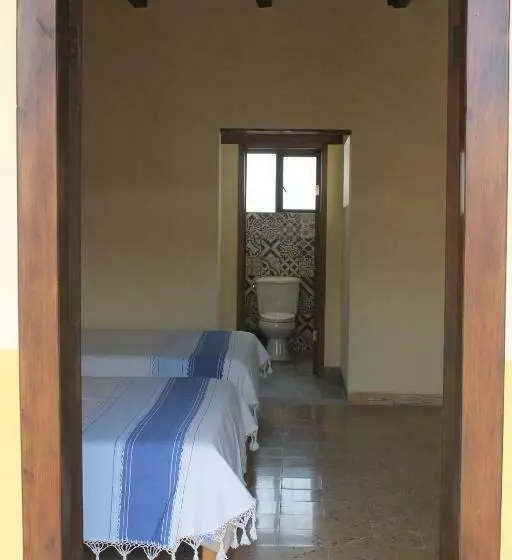 ホテル De Las Flores