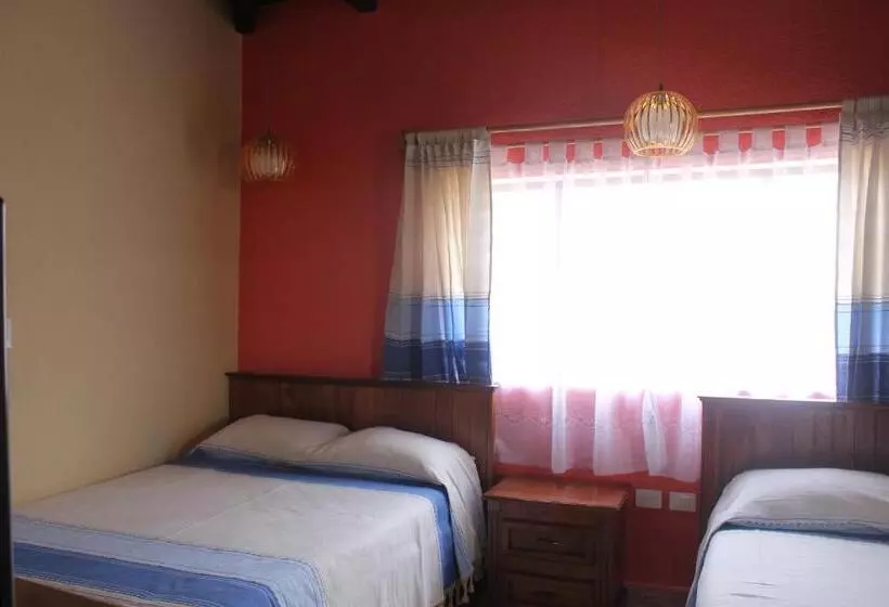 ホテル De Las Flores